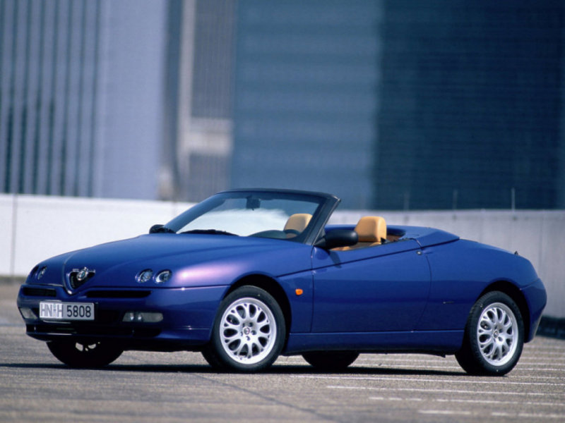 Альфа Ромео Спайдер/GTV 1995