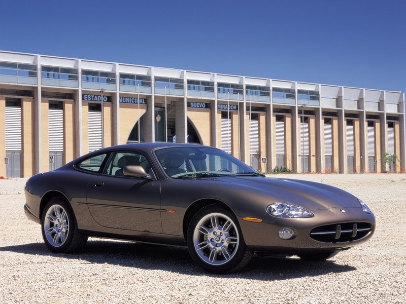 Ягуар ХК8 1996